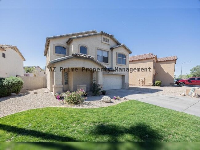 Building Photo - 12859 W Cambridge Ave