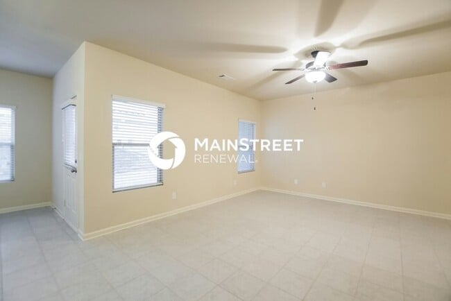 Photo - 3 Bedroom Pet-Friendly Home in Cartersville, GA with Main Street Renewal