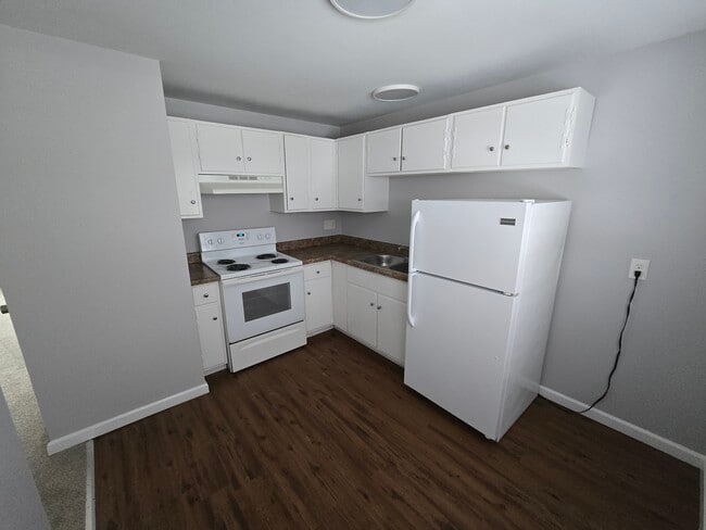 4500 Dewey Ave Apartments