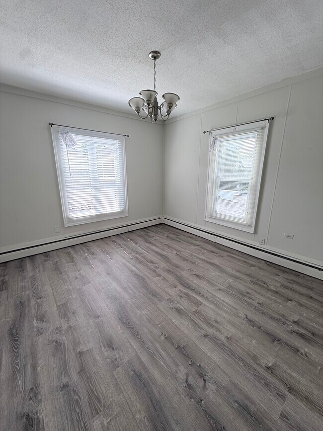 86 Dwight St Unit 2
