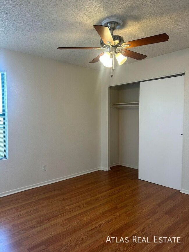 Photo - 465 W Ivyglen St Unit 205