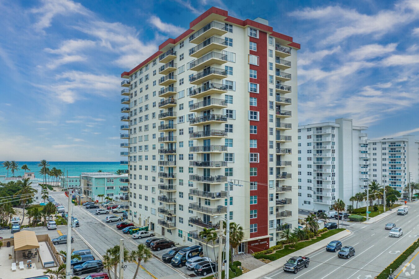 Primary - Oxford Towers Apartments