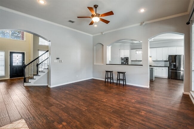 Photo - 8117 Halliford Dr