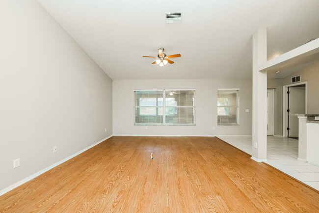 Photo - 11804 Dunster Ln