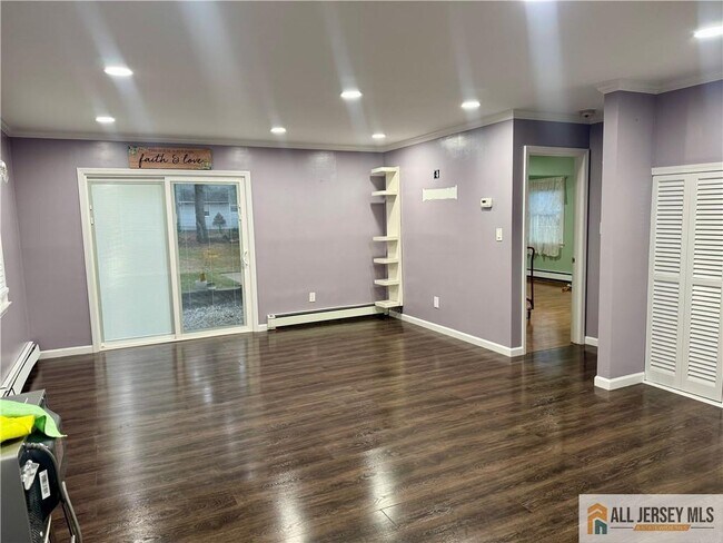 Photo - 39 Hillcrest Ave