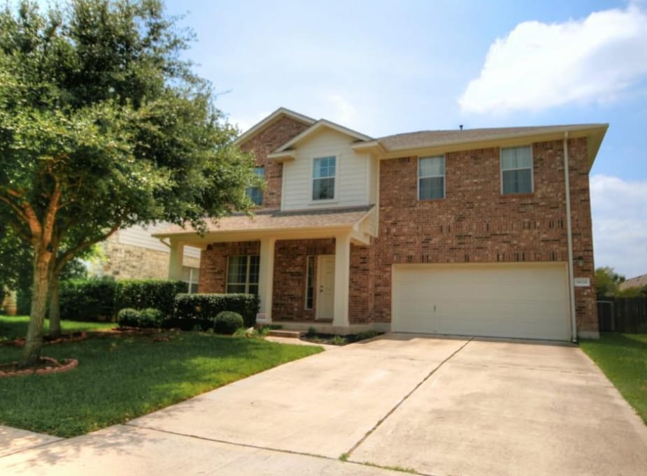 Photo - 9624 Castle Pines Dr