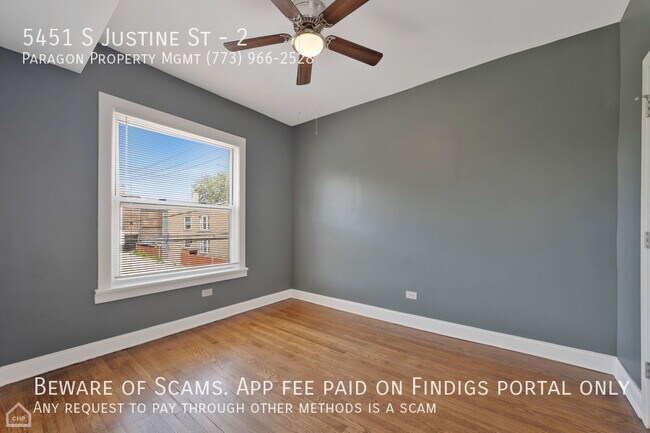 Photo - 5451 S Justine St Unidad 2