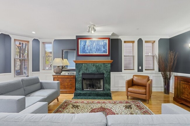 Photo - 3432 S Prairie Ave Casa