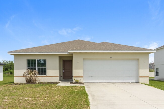 Building Photo - 994 James Dr
