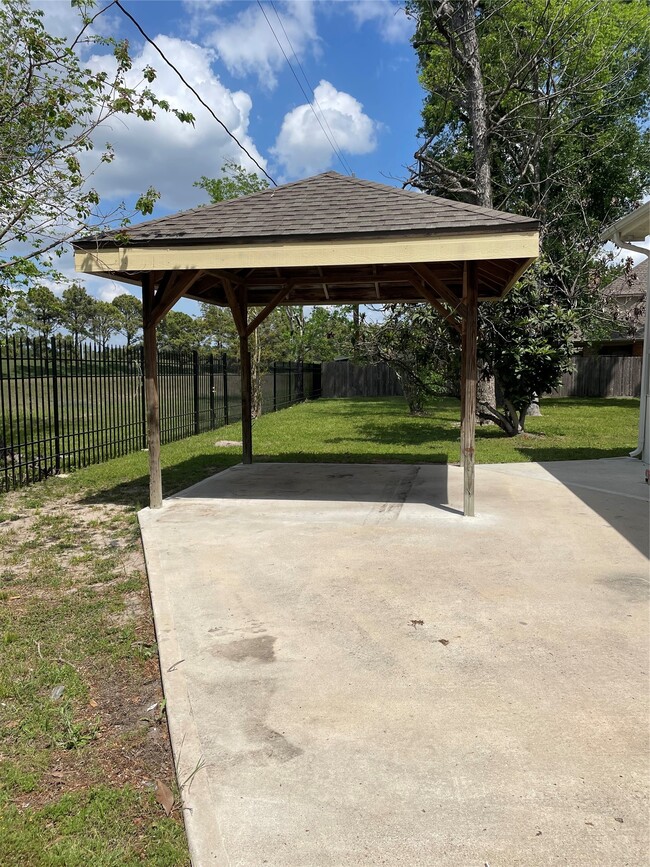 Photo - 21122 Harvest Hill Ln