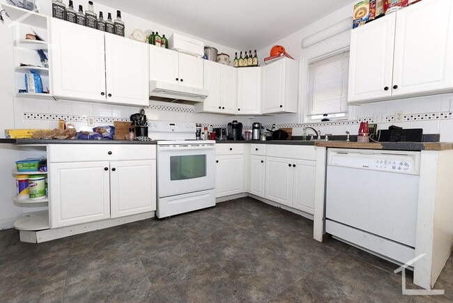 Ashford 5 Bed - Ashford 5 Bed Condo