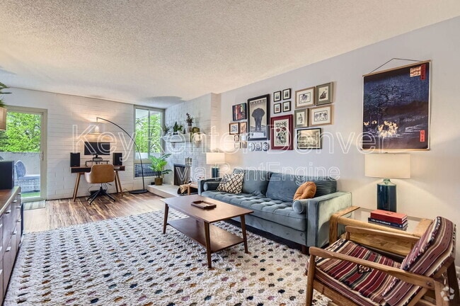 Building Photo - 2880 S Locust St Unit S301 Rental