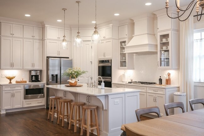 Photo - 237 Stephens Valley Blvd