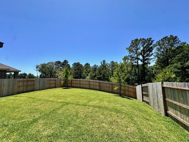 Photo - 6151 White Spruce Dr