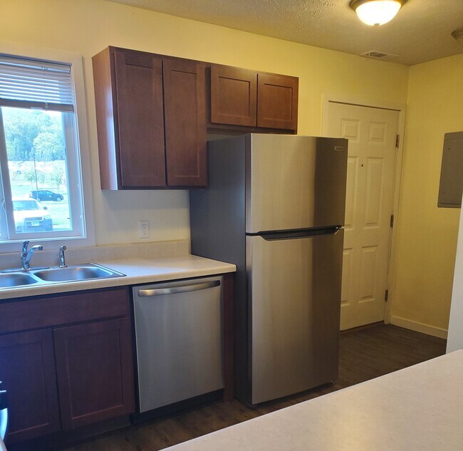 Photo - 3865 Vale Dr