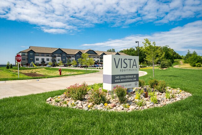 Vista Apartments