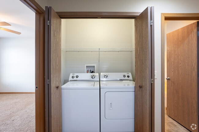 2BR, 1.5BA - 1,228SF - In-Unit Laundry