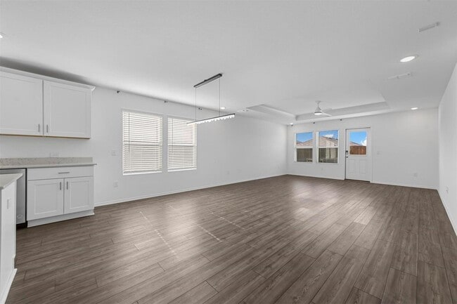 Photo - 2008 Vlg Crk Ln