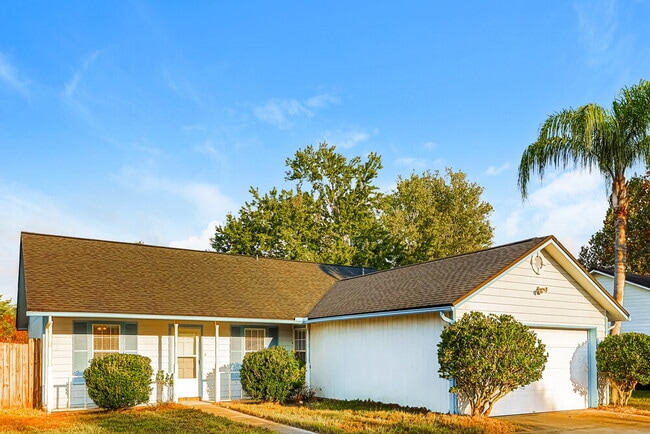 Building Photo - 1983 Apopka Dr Rental