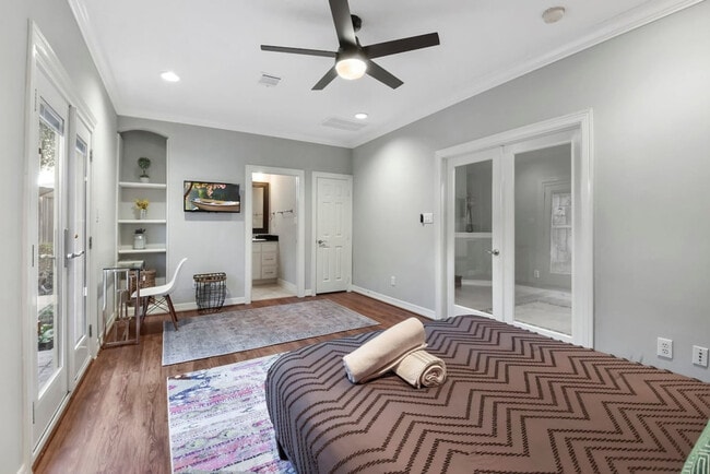 Photo - 1206 W 25th St Unidad ID1056411P