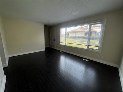 Photo - 9811-9110 110 Ave