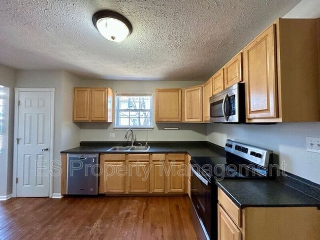 Photo - 1502 Lexington Ave