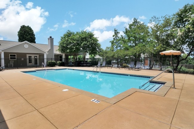 Ashley Woods Apartment Homes - Ashley Woods Apartment Homes