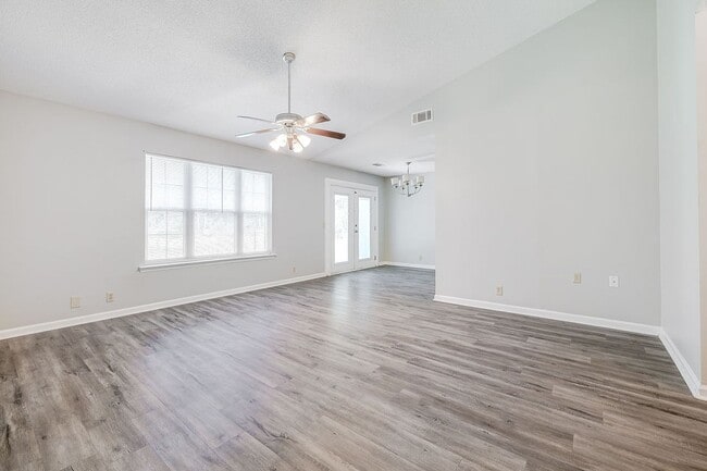 Photo - Private 3BR Brick Home on 3+ Acres with Partially Fenced Yard