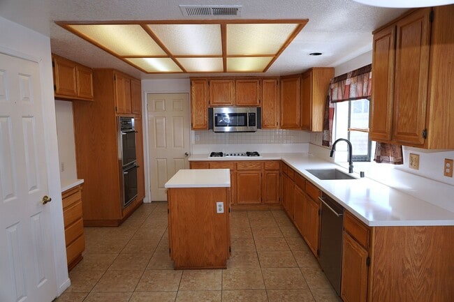 25955 La Barca Rd