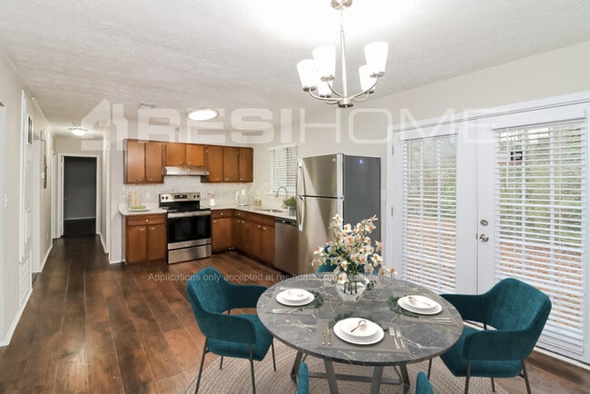 Photo - 6043 Deerfield Ct