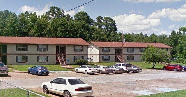 Photo - 705 Clifford St