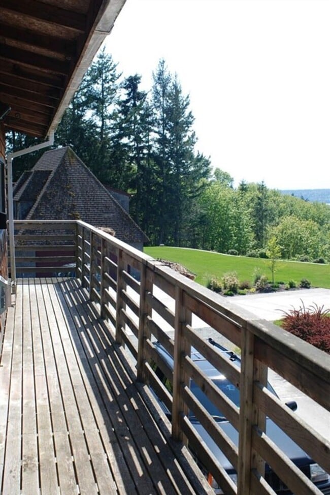 Photo - 1 bedroom 1 bath Apartment Camano MIL