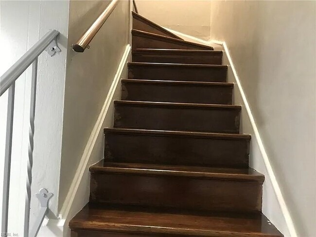 Photo - 5775 W Hastings Arch