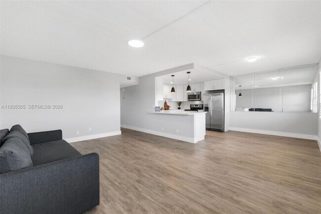 Photo - 4025 Yarmouth E Unit 4025