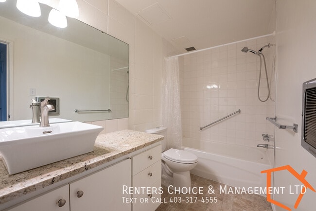 Photo - Adult Only Building with Elevator + Laundry Onsite