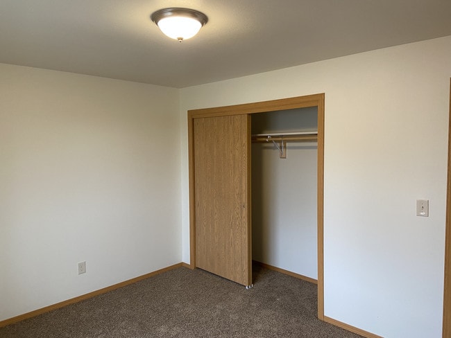 The Ridge Apartments