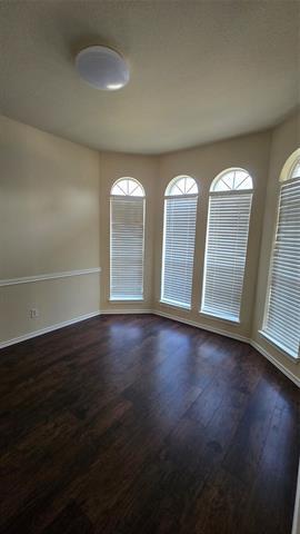 Building Photo - 1401 Ross Dr Rental