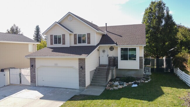 Photo - 1487 N Quincy Ave