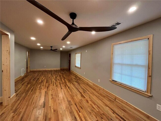 Photo - 1115 Old Alabama Rd SW