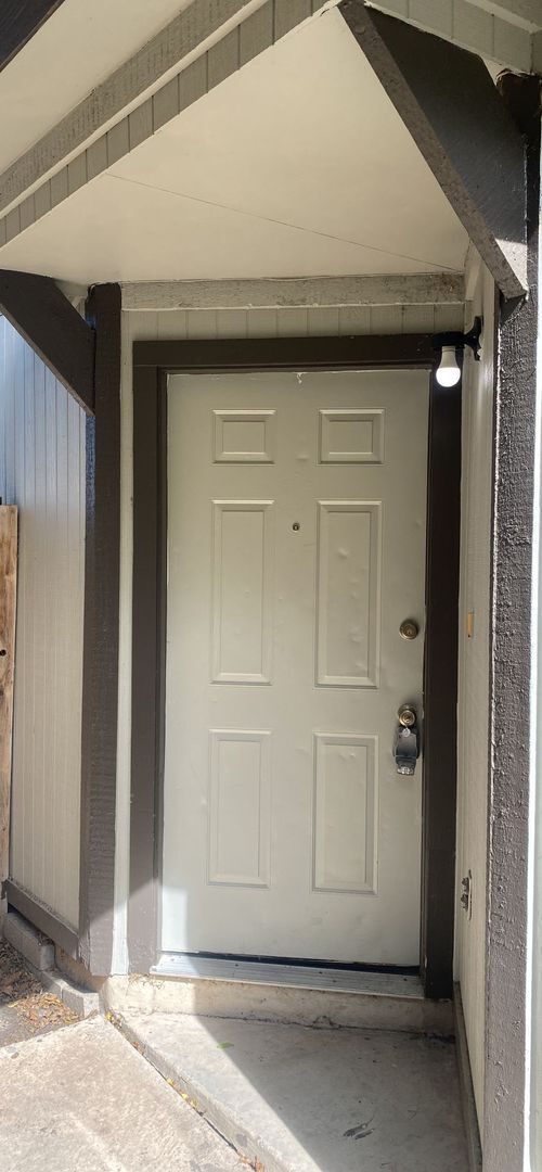 Large 3 bed 2 bath duplex - Large 3 bed 2 bath duplex