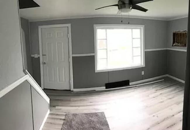 Photo - 2209 Ash St.