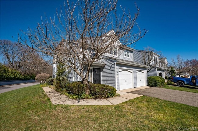 Photo - 78 Lakebridge Dr S