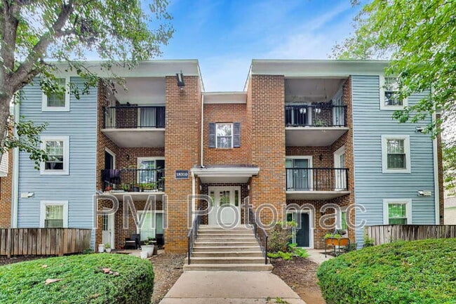 Building Photo - 18310 Streamside Dr Unit Apt 203