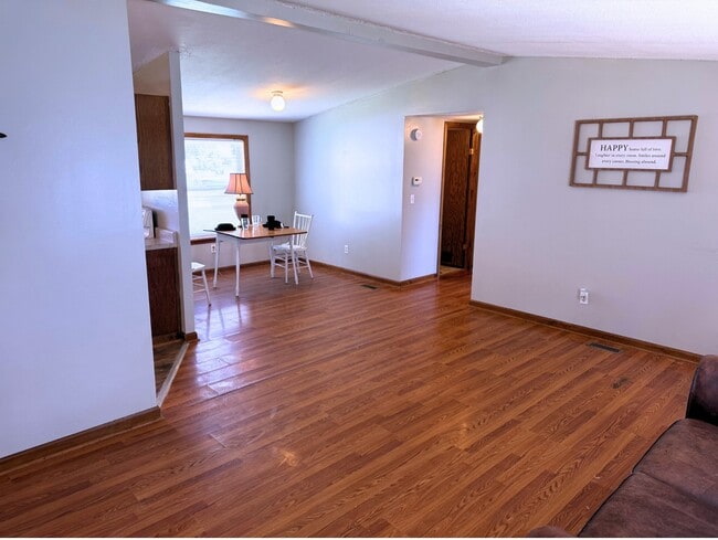 Photo - 435 Timber Ridge Ln