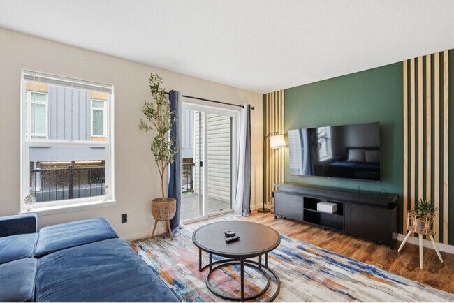 Photo - 10 SE 105th Ave