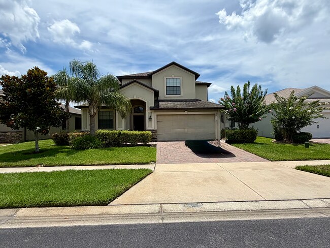 Building Photo - 3,261 SF Fully Furnished 5-Bed Gem | Just Bring Your Suitcase!