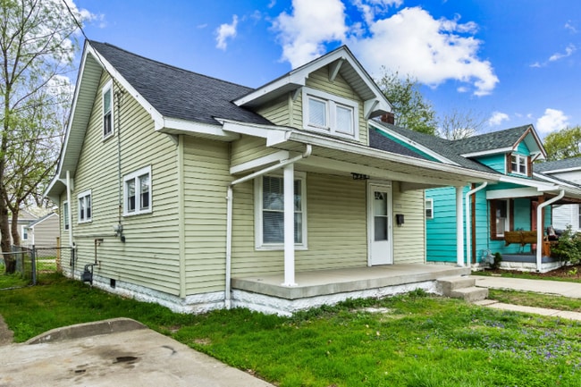Photo - 1124 Sale Ave House