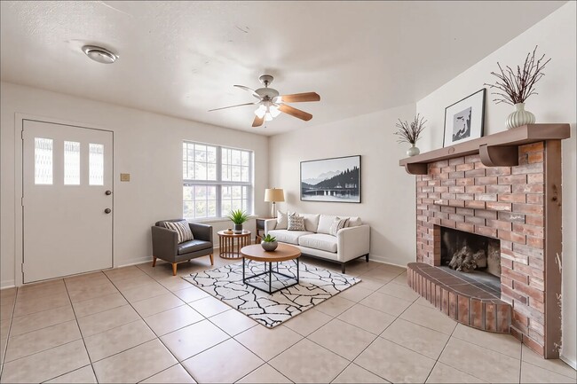 Photo - 6824-6826 Jackson Duplex Unit 6826 Jackson St.