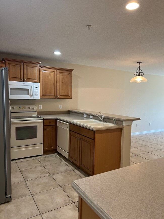 Photo - Gated 3/2.5 Townhouse with Garage in Altam...