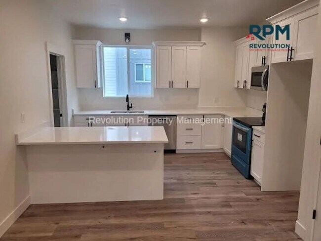 Photo - "Charming 3-Bed Oasis in Ogden